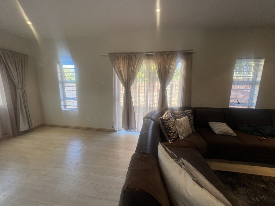 3 Bedroom Property for Sale in Berea Eastern Cape